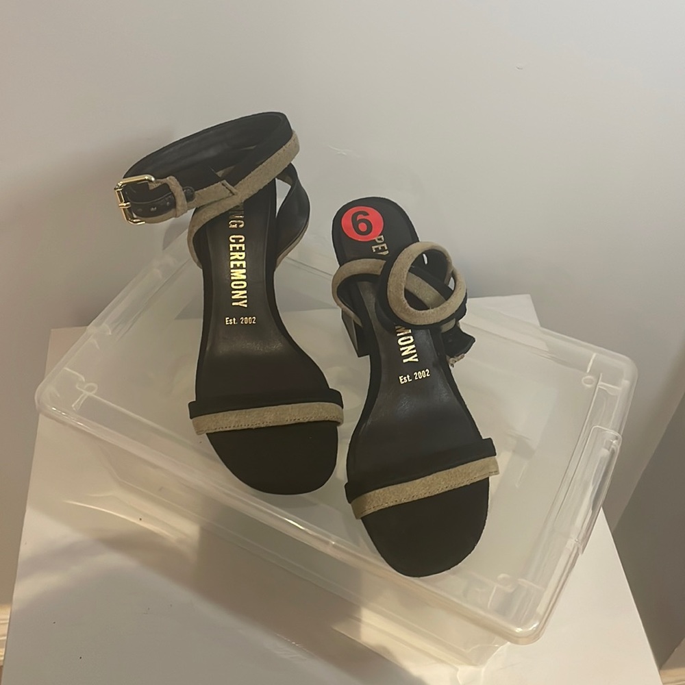 NWOT Openning Ceremony Heels - Size 6